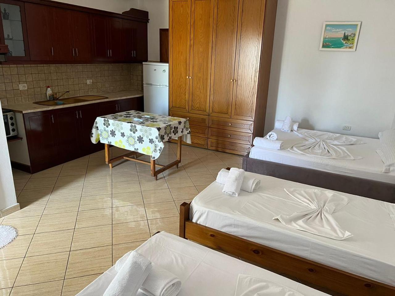 Villa Almar Sarandë Exteriör bild