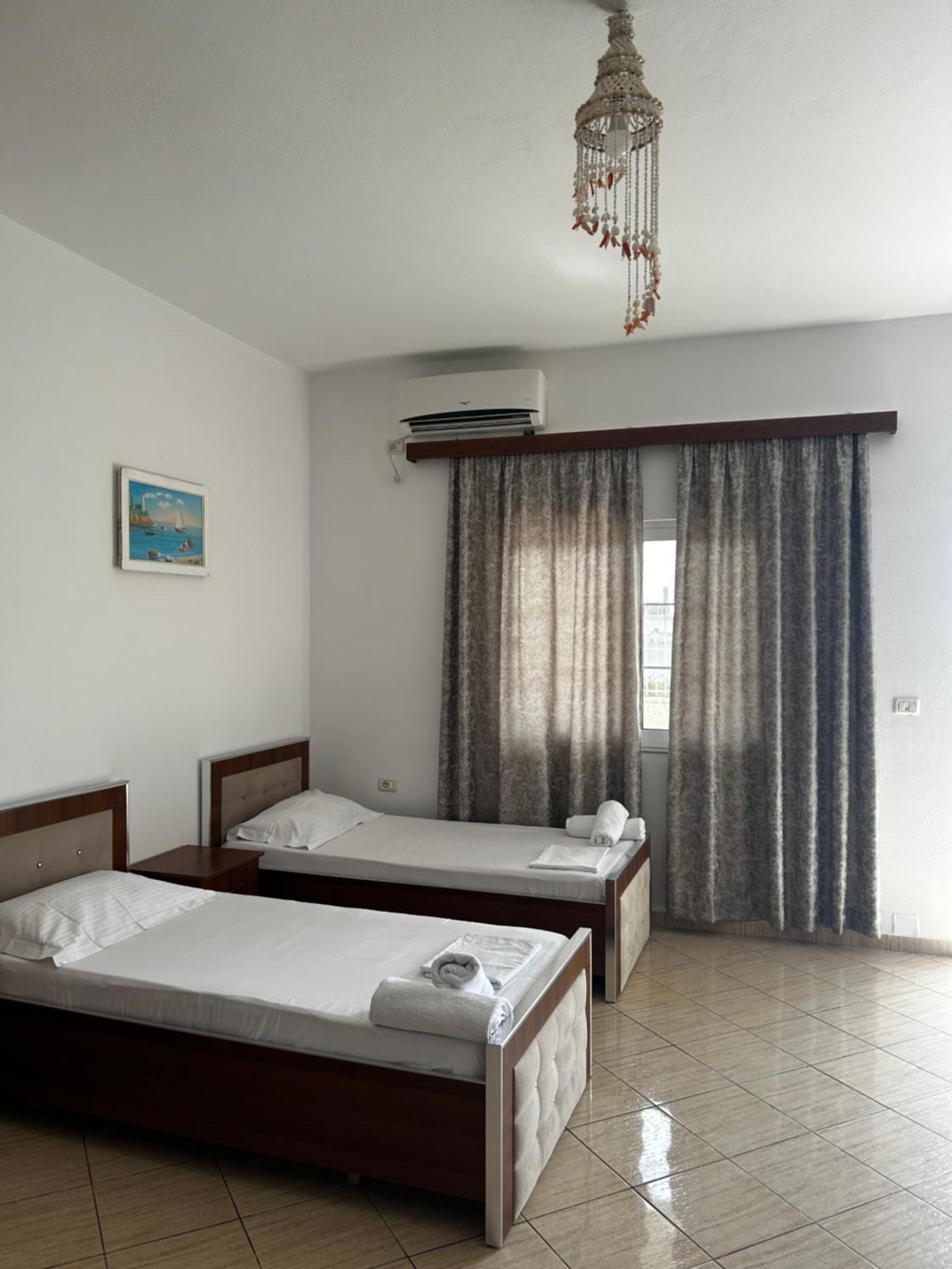 Villa Almar Sarandë Exteriör bild