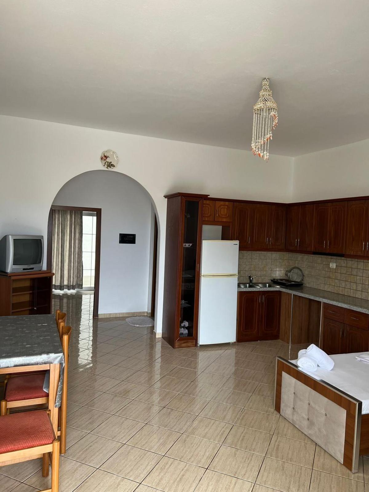 Villa Almar Sarandë Exteriör bild