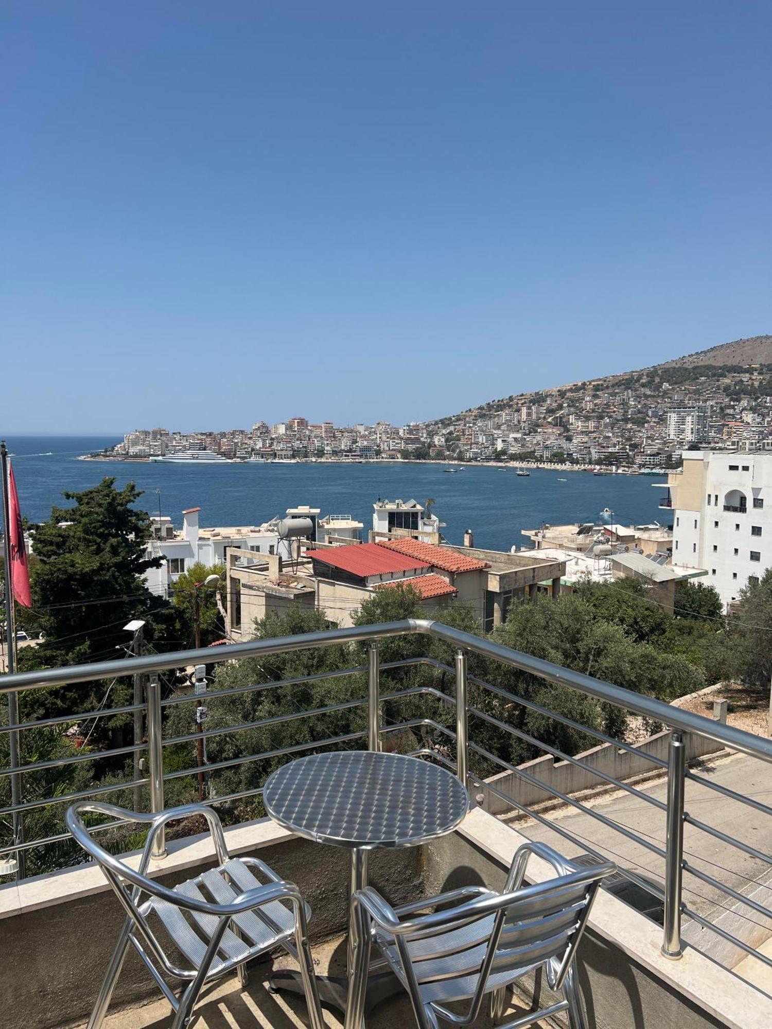 Villa Almar Sarandë Exteriör bild