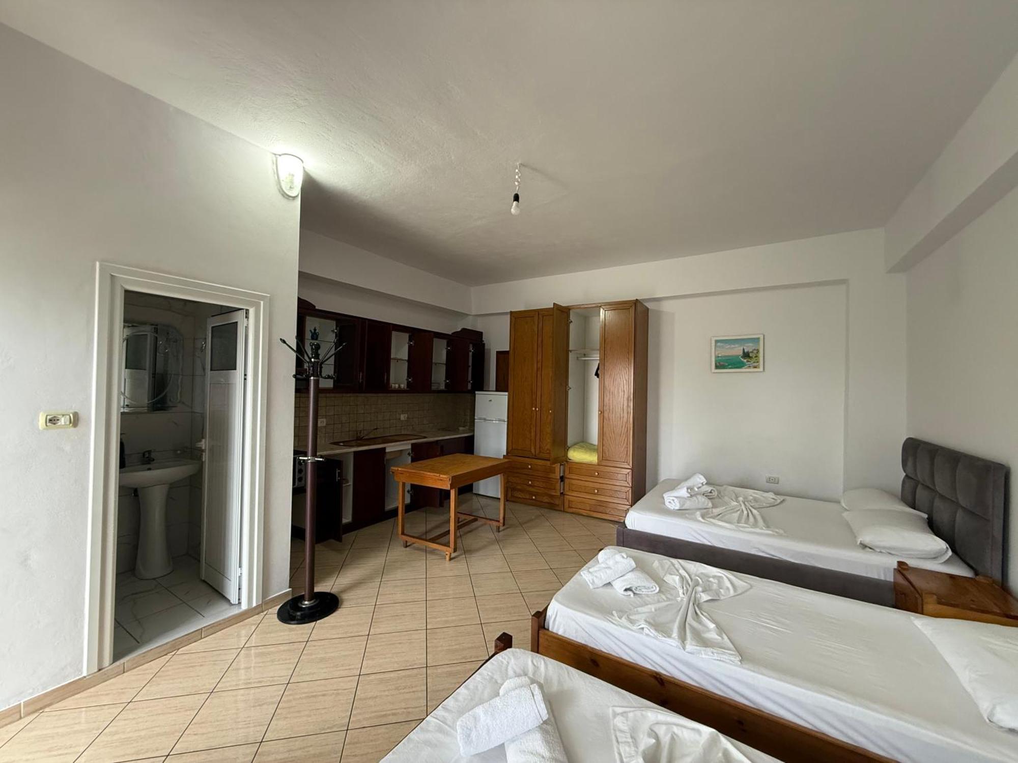 Villa Almar Sarandë Exteriör bild